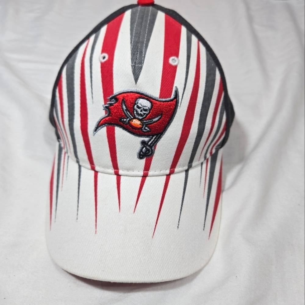 Youth Tampa Bay Buccaneers 47 Brand Velcro Hat Gray Red